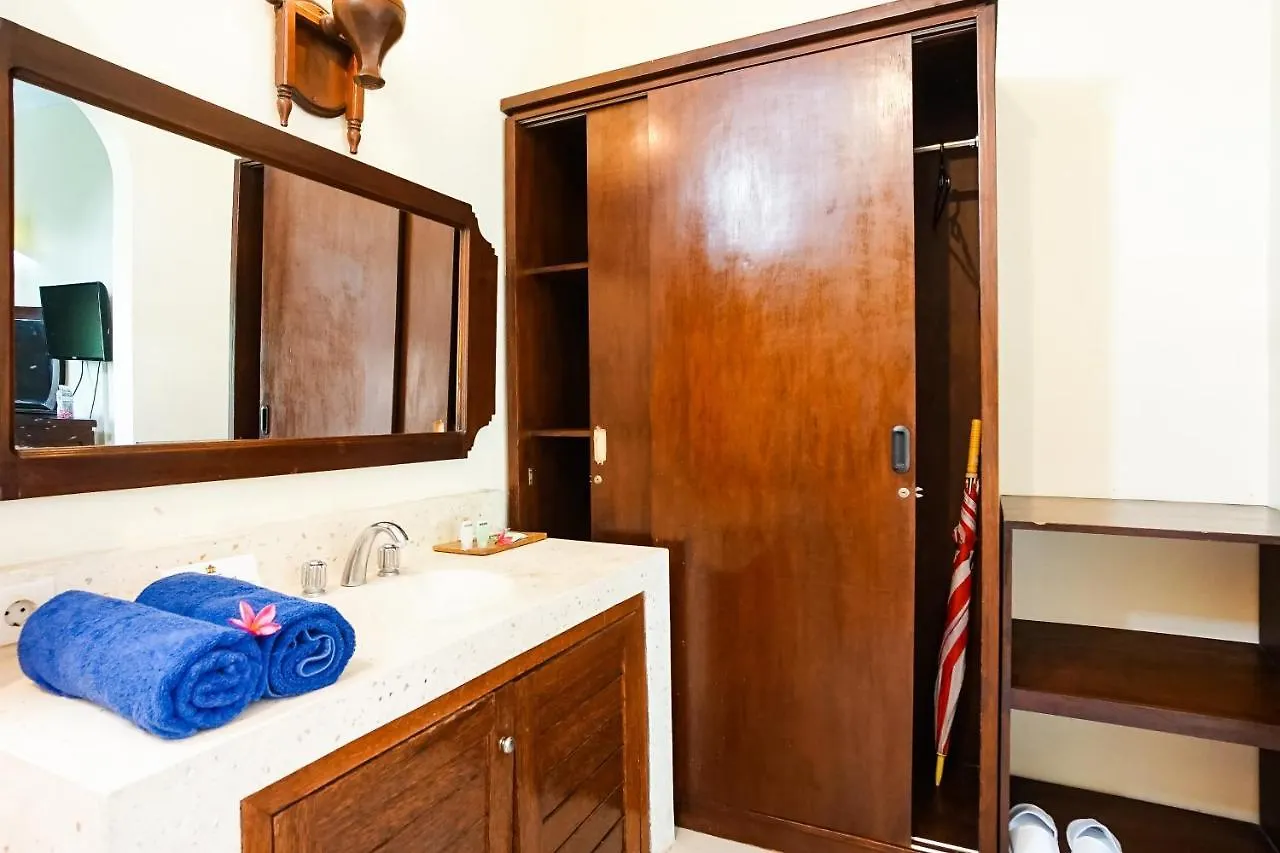 ****  Taman Ayu Legian Hotel Indonesia